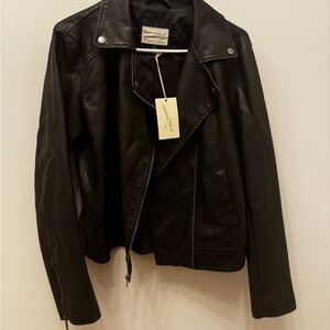 Universal Thread Classic Black Leather Jacket NWT